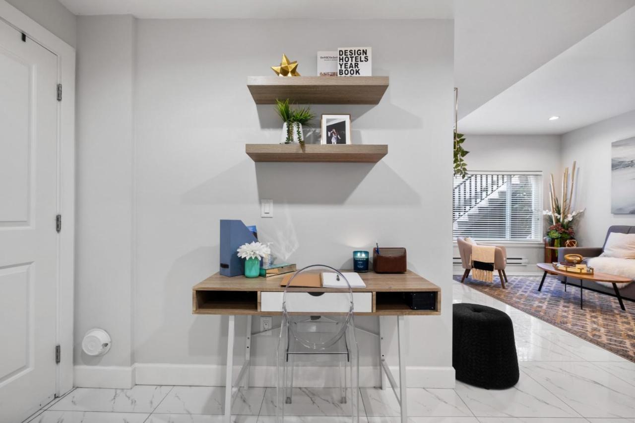 Willow Suite Langley Ngoại thất bức ảnh