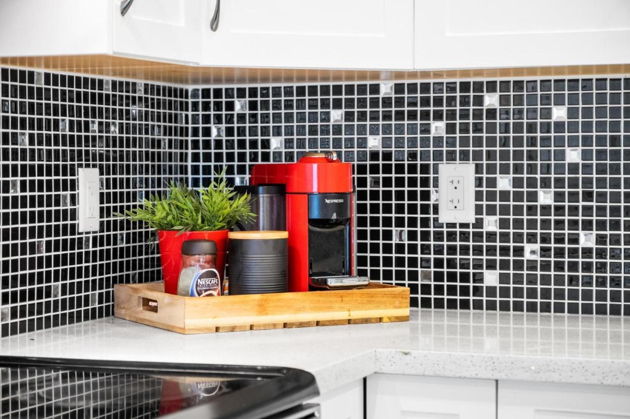 Willow Suite Langley Ngoại thất bức ảnh