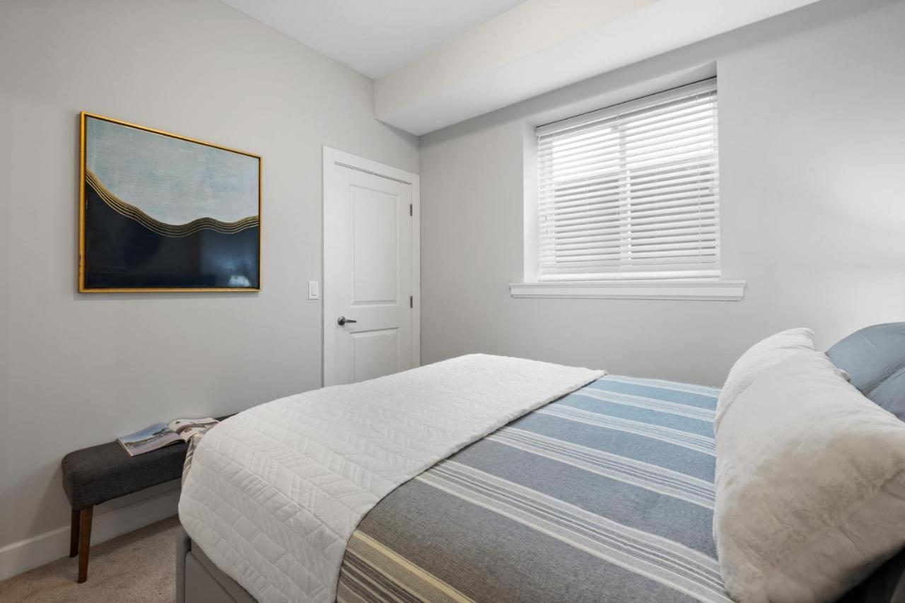 Willow Suite Langley Ngoại thất bức ảnh