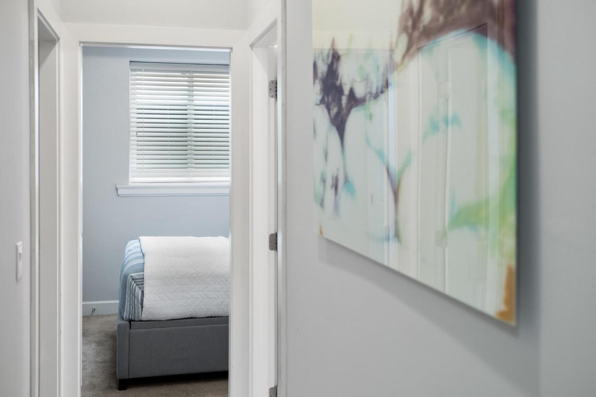 Willow Suite Langley Ngoại thất bức ảnh
